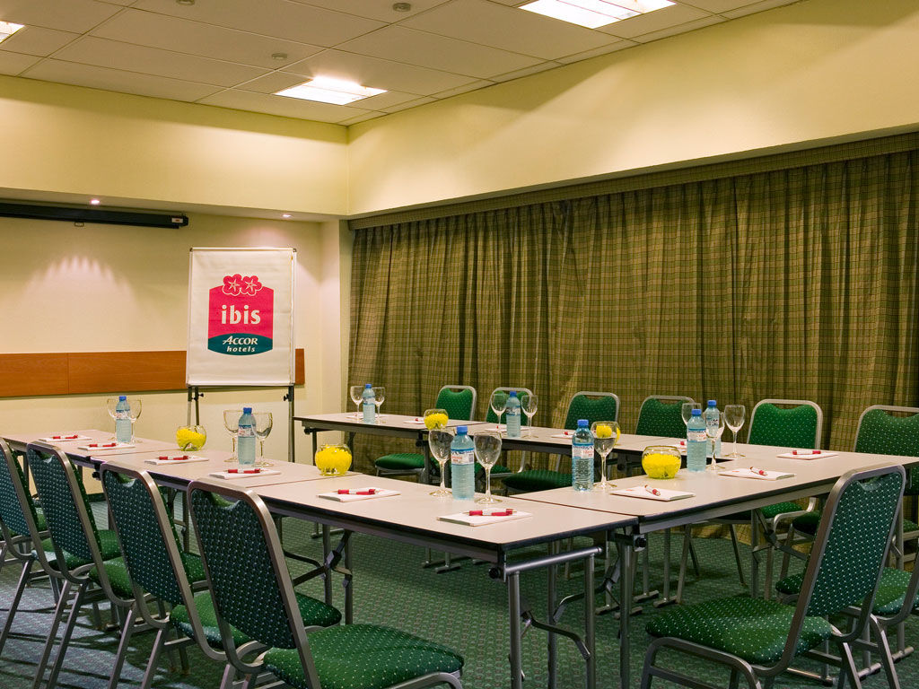 ホテル Ibis Buenos Aires Congreso エクステリア 写真